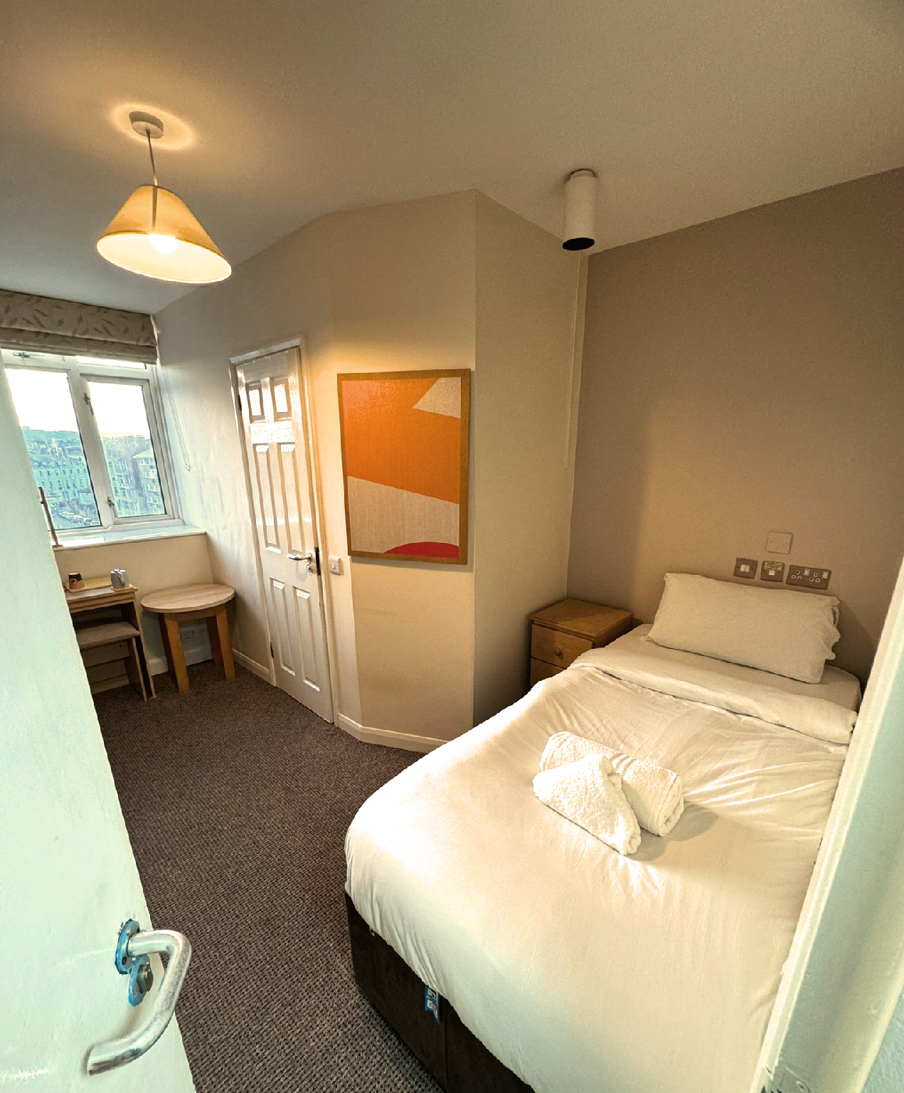 Standard-Single room-Ensuite