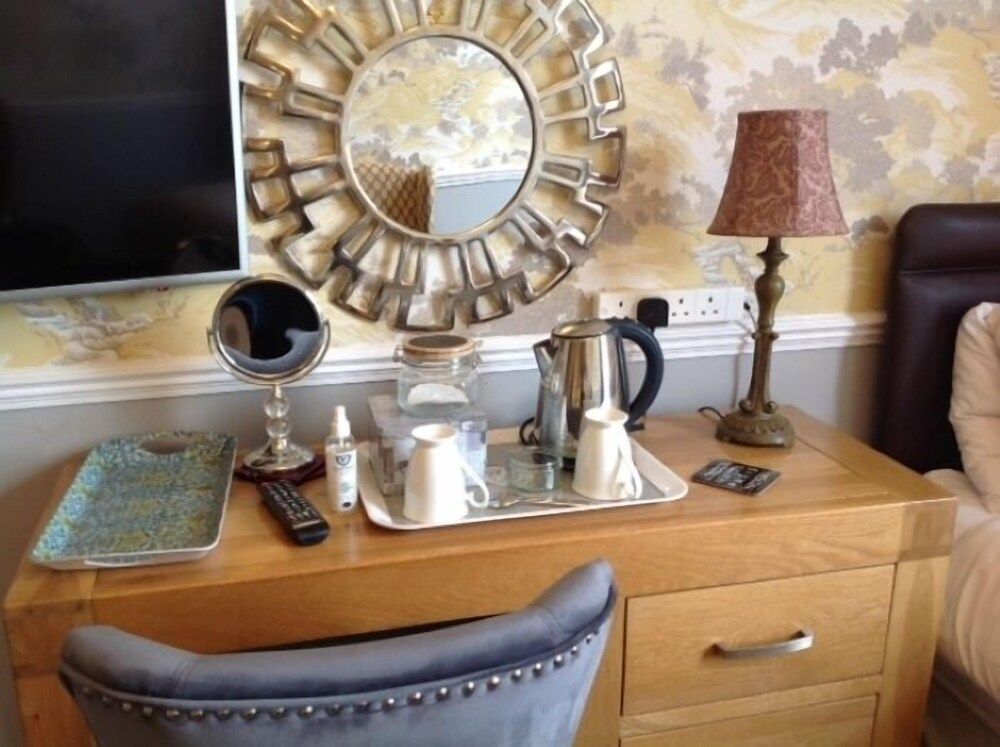 Cannara Bed and Breakfast Twin Room (Morgan) 4