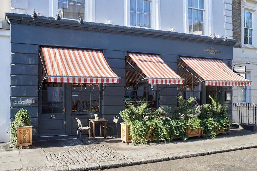 undefined Artist Residence London 8