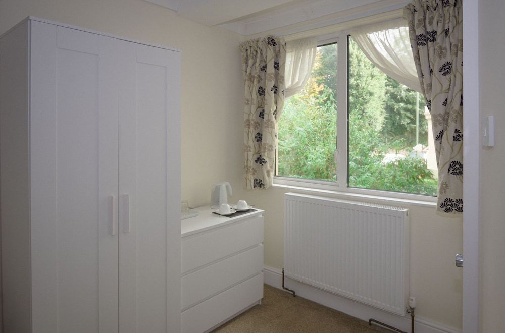 Crofton House Hotel Suite, Ensuite 10