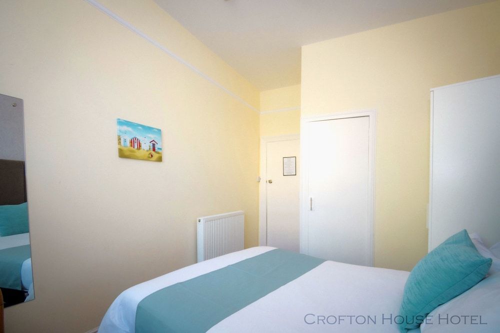 Crofton House Hotel Double Room, Ensuite 4