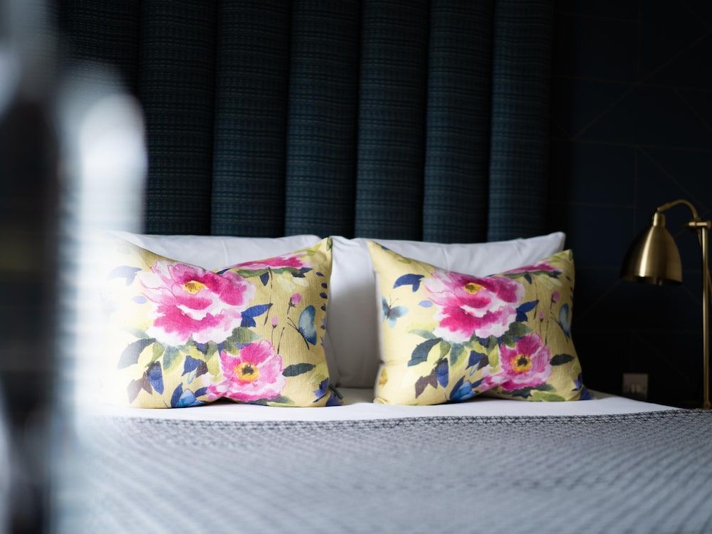 Clandeboye Lodge Hotel Luxury Loft Single 3