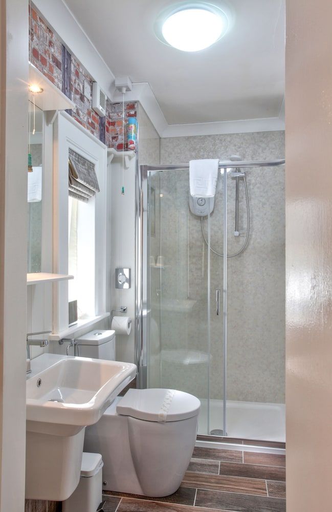 Anvershiel House Double Room 10