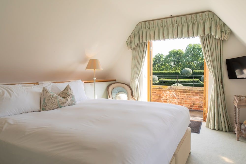 The Old Hall Ely Standard Double or Twin Room, Ensuite 3