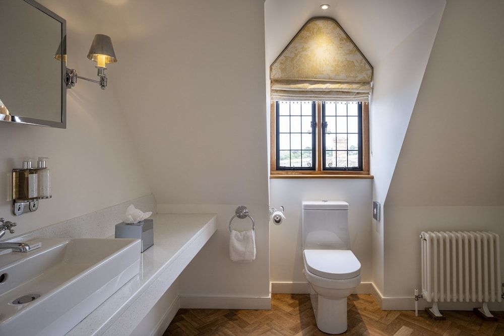 The Old Hall Ely Standard Double or Twin Room, Ensuite 9