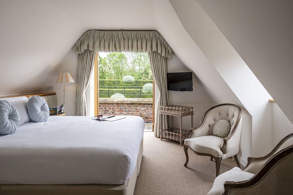 The Old Hall Ely Standard Double or Twin Room, Ensuite 4