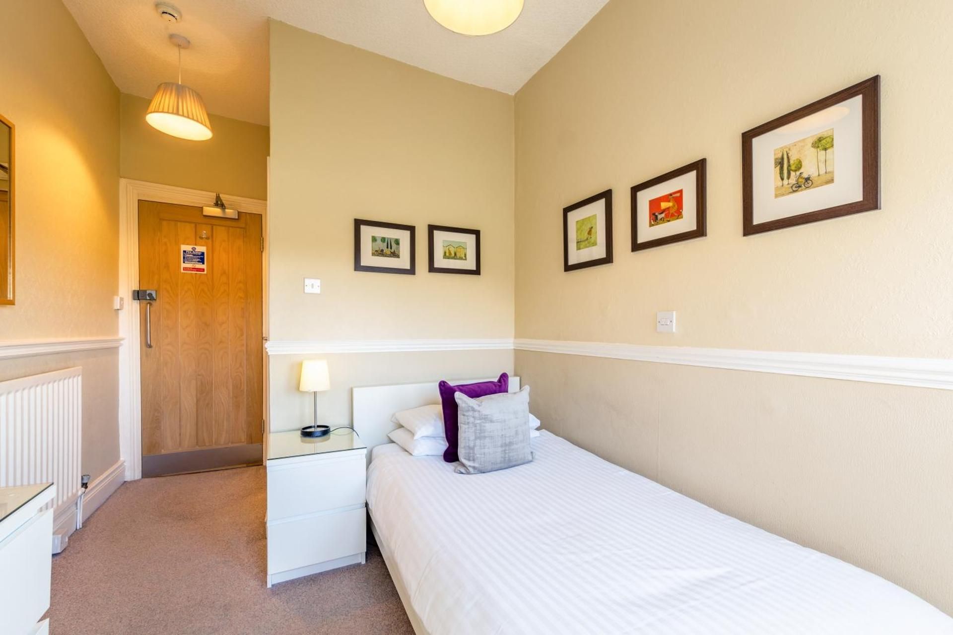 Single Room with Bath