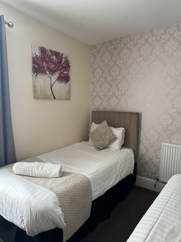 The Station Hotel Suite, Ensuite