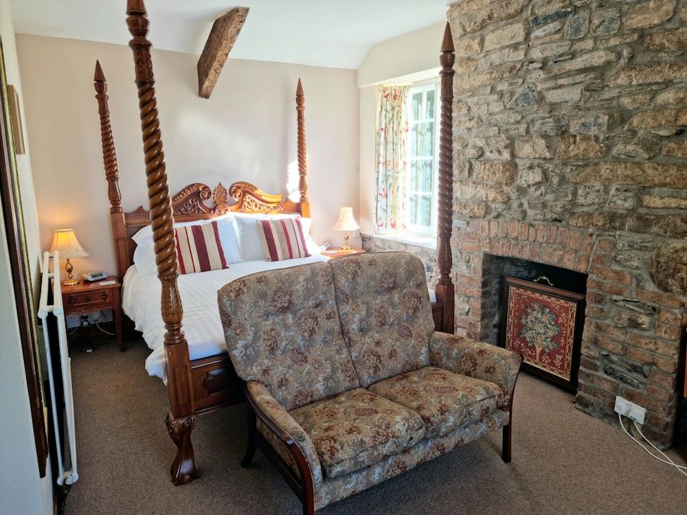 Collaven Manor Hotel Double or Twin Room (Feature) 16