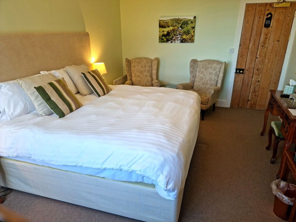 Collaven Manor Hotel Double or Twin Room (Feature) 6
