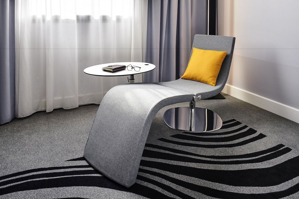 undefined Novotel London Canary Wharf Hotel 10