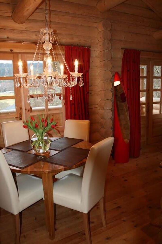 undefined BCC Loch Ness Log Cabins 9