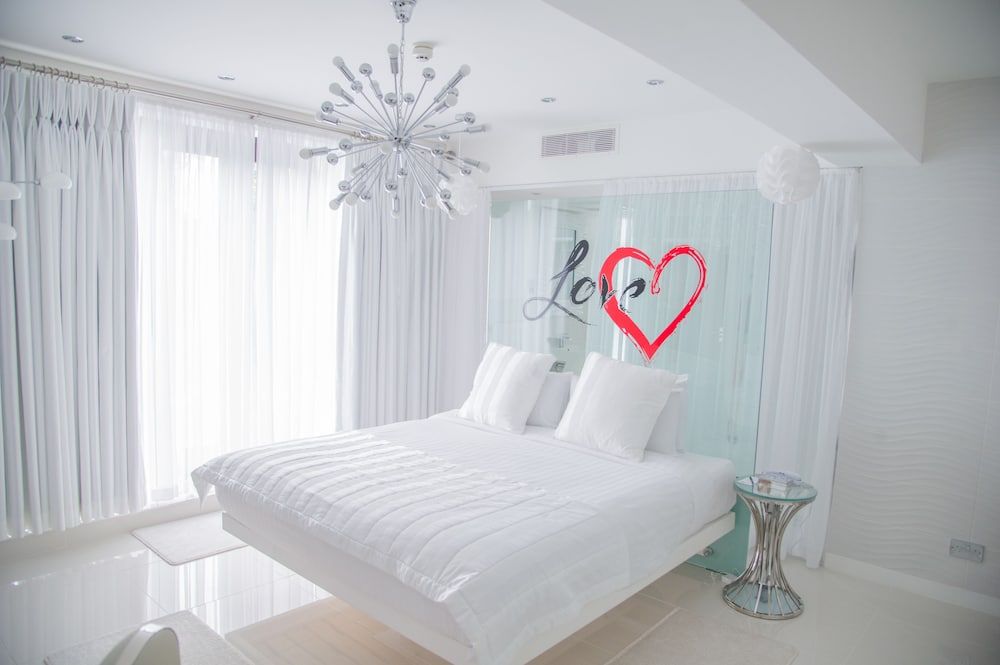 The Earl of Doncaster Hotel Superior Deluxe Double Room, Non Smoking 2