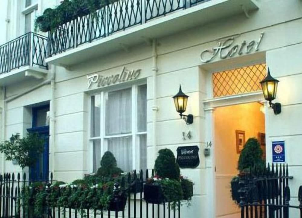 undefined Piccolino Hyde Park Hotel
