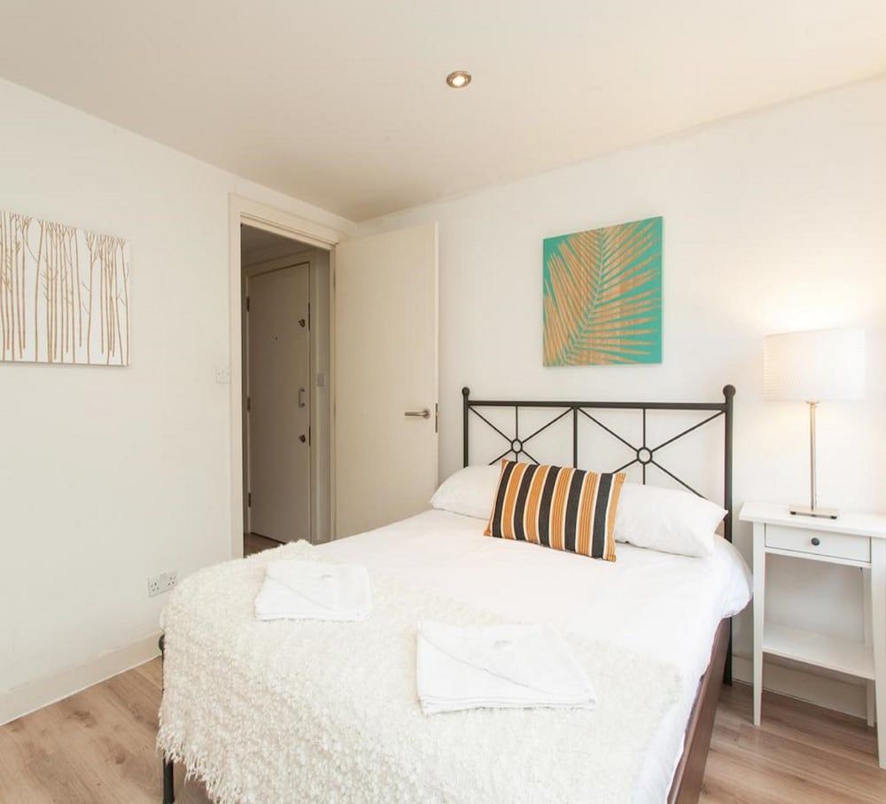 Premium Apartment, 1 Bedroom, Private Bathroom, City View