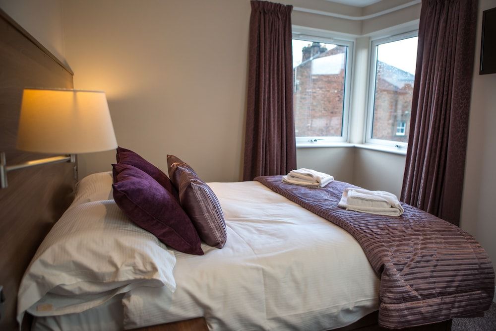 Foundry 34 Standard Double Room 3