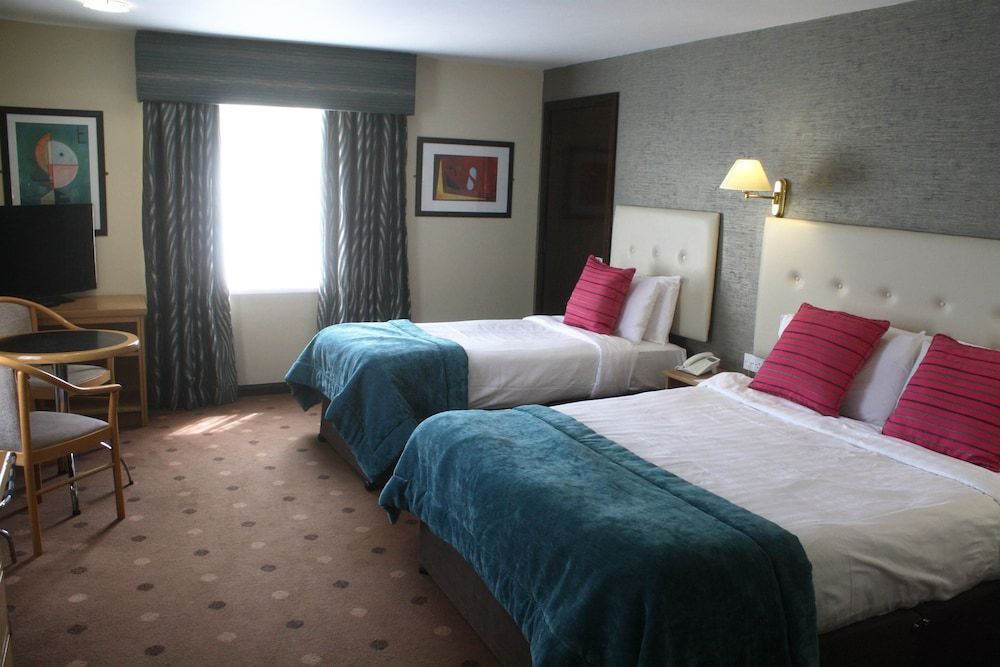 Deluxe Room, 2 Twin Beds, Non Smoking