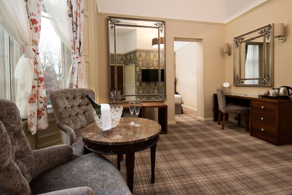 Suite Double Room with View