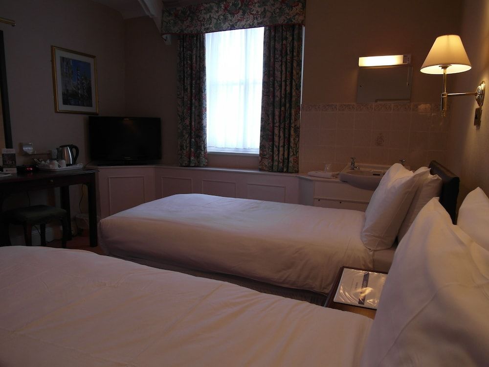 Best Western George Hotel Family Room, Multiple Beds, Non Smoking 4