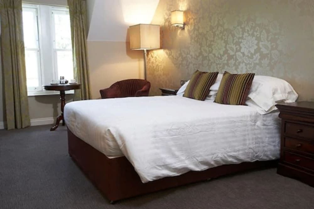 Shendish Manor Hotel & Golf Course Classic Double Room 3