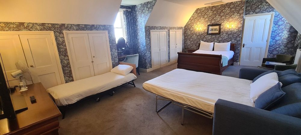 Superior Family Room