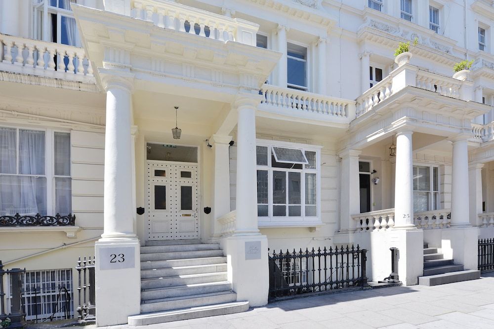 undefined Gallery Hyde Park Hostel 6