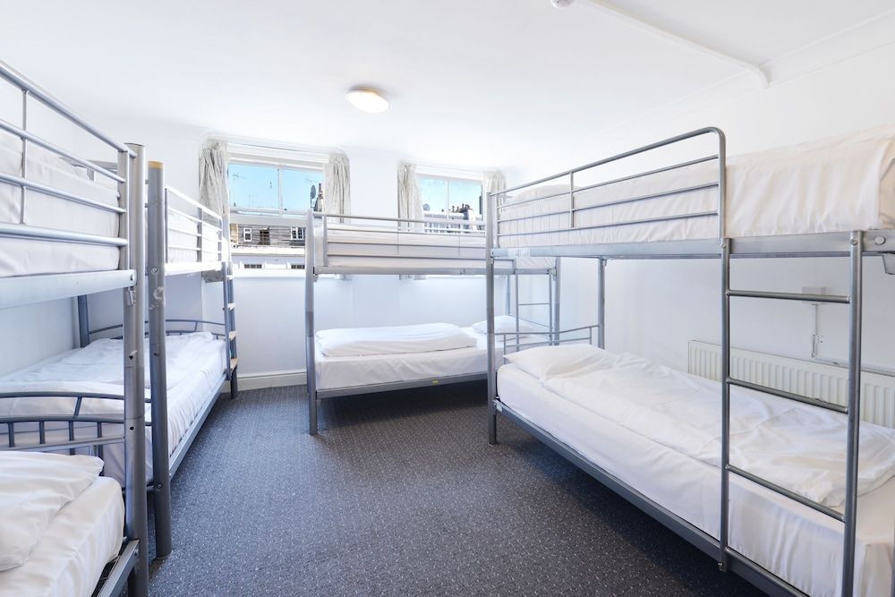 Gallery Hyde Park Hostel Shared Dormitory, Mixed Dorm, Shared Bathroom (10 beds)