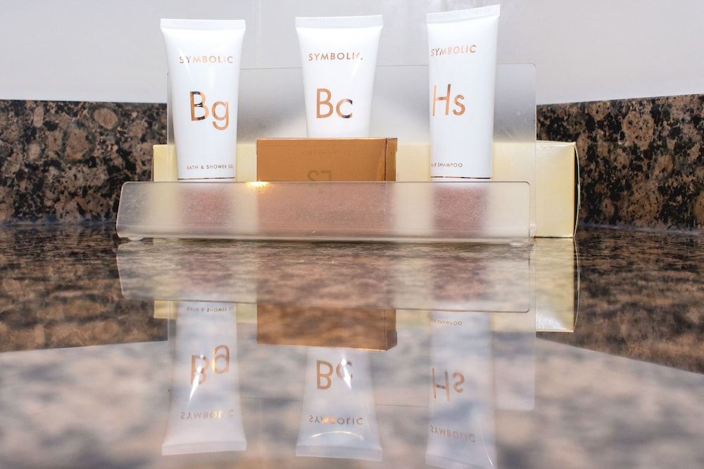 Humber Royal Hotel Balcony King Room 3