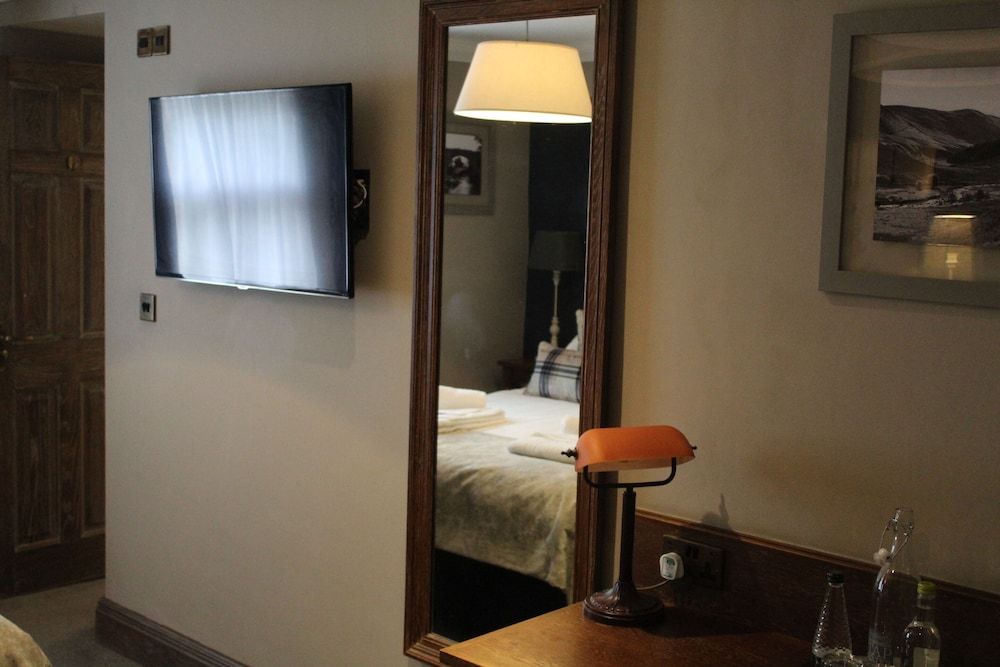 Red Dragon Inn Deluxe Double Room, Ensuite 19