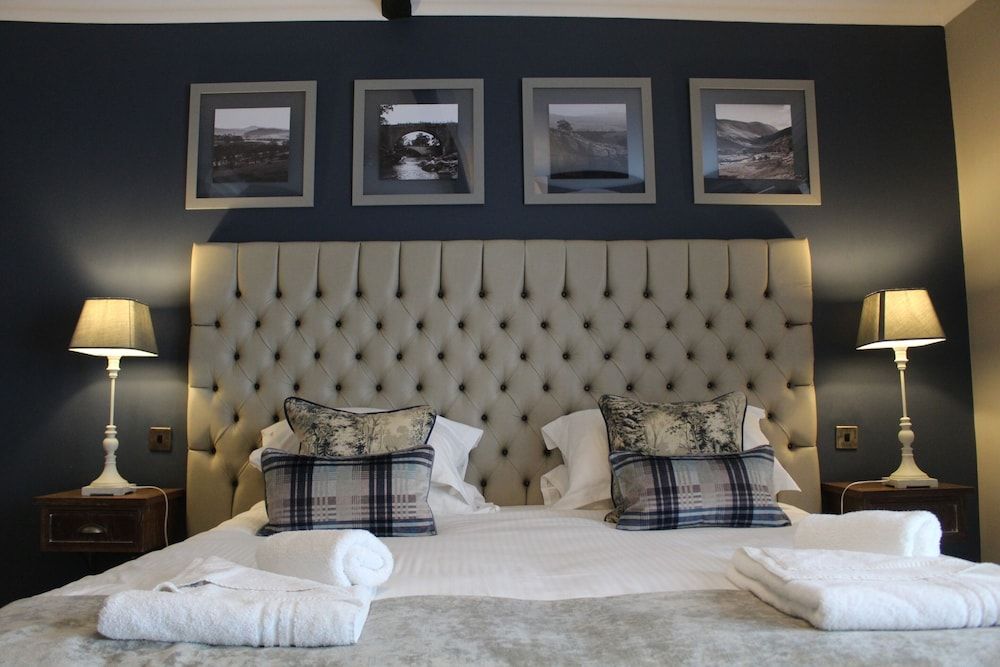 Red Dragon Inn Deluxe Double Room, Ensuite 2