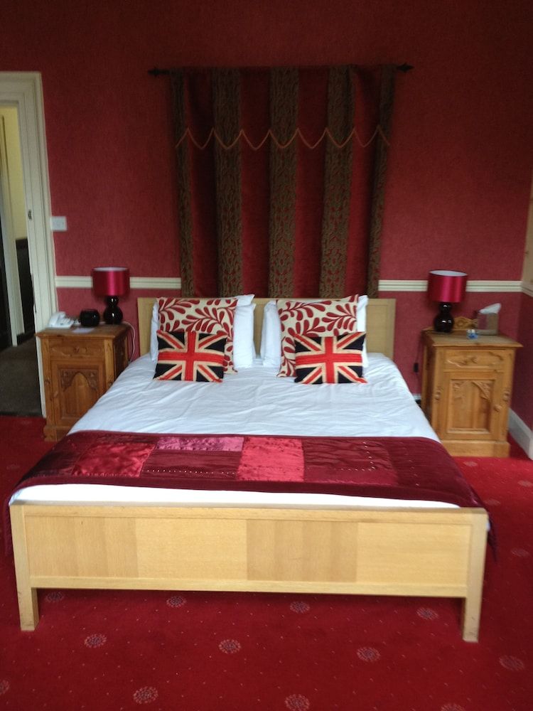 Walworth Castle Hotel, BW Signature Collection Standard Room, 2 Twin Beds, Non Smoking, Annex Building 2