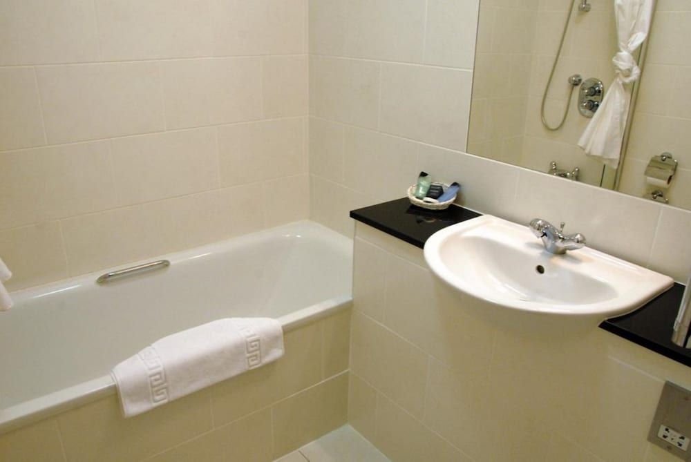 Shetland Hotel Suite 2