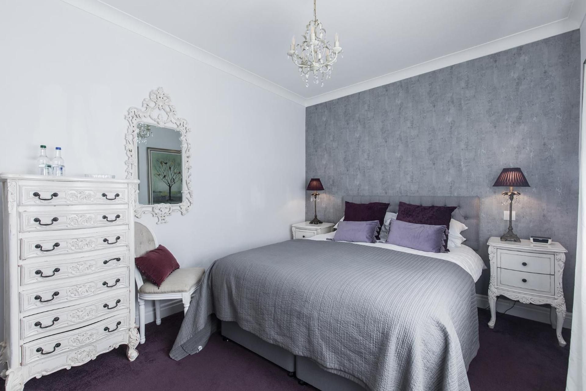 Double Room with Garden View (Room 9)