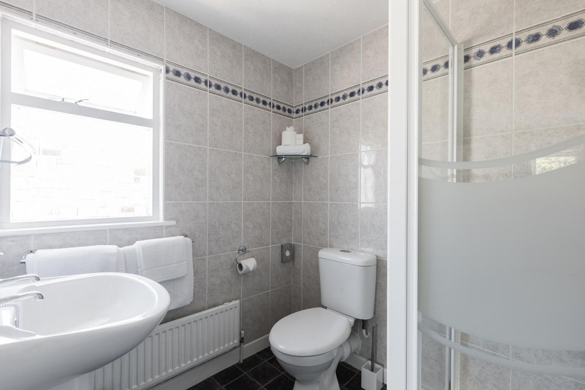 Double or Twin Room (Room 17)