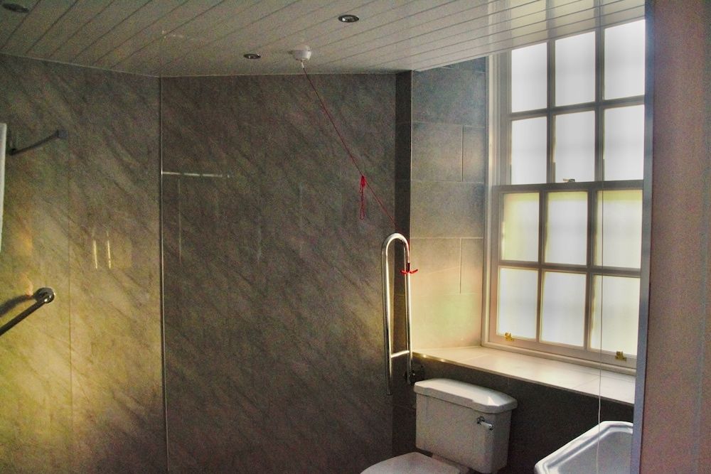 The Hopetoun Arms Hotel Double or Twin Room, Ensuite 3