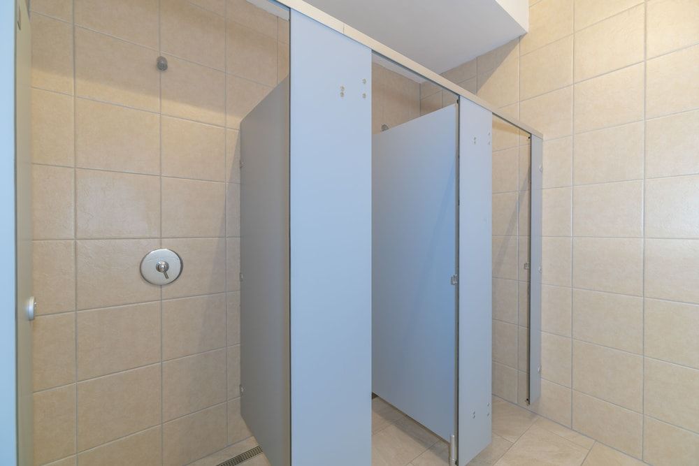 undefined Nomad Backpackers 10