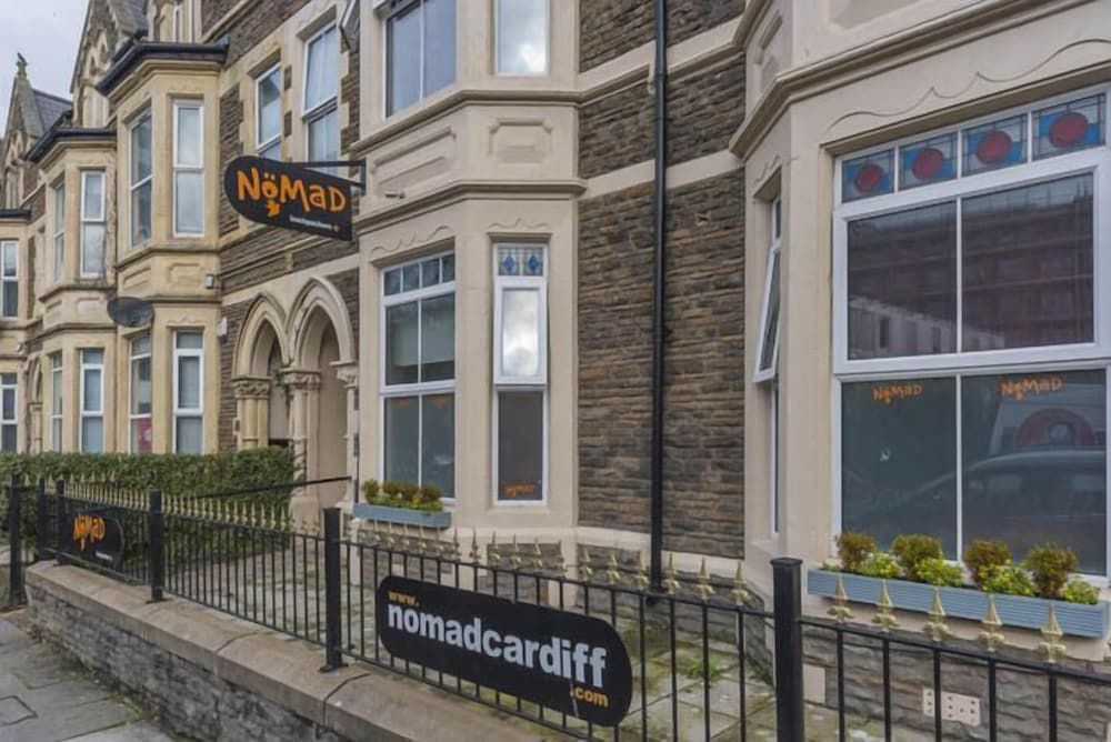 undefined Nomad Backpackers 2