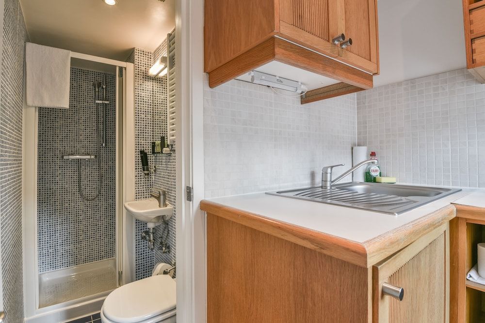 Studios 2 Let North Gower Standard Double Room 7