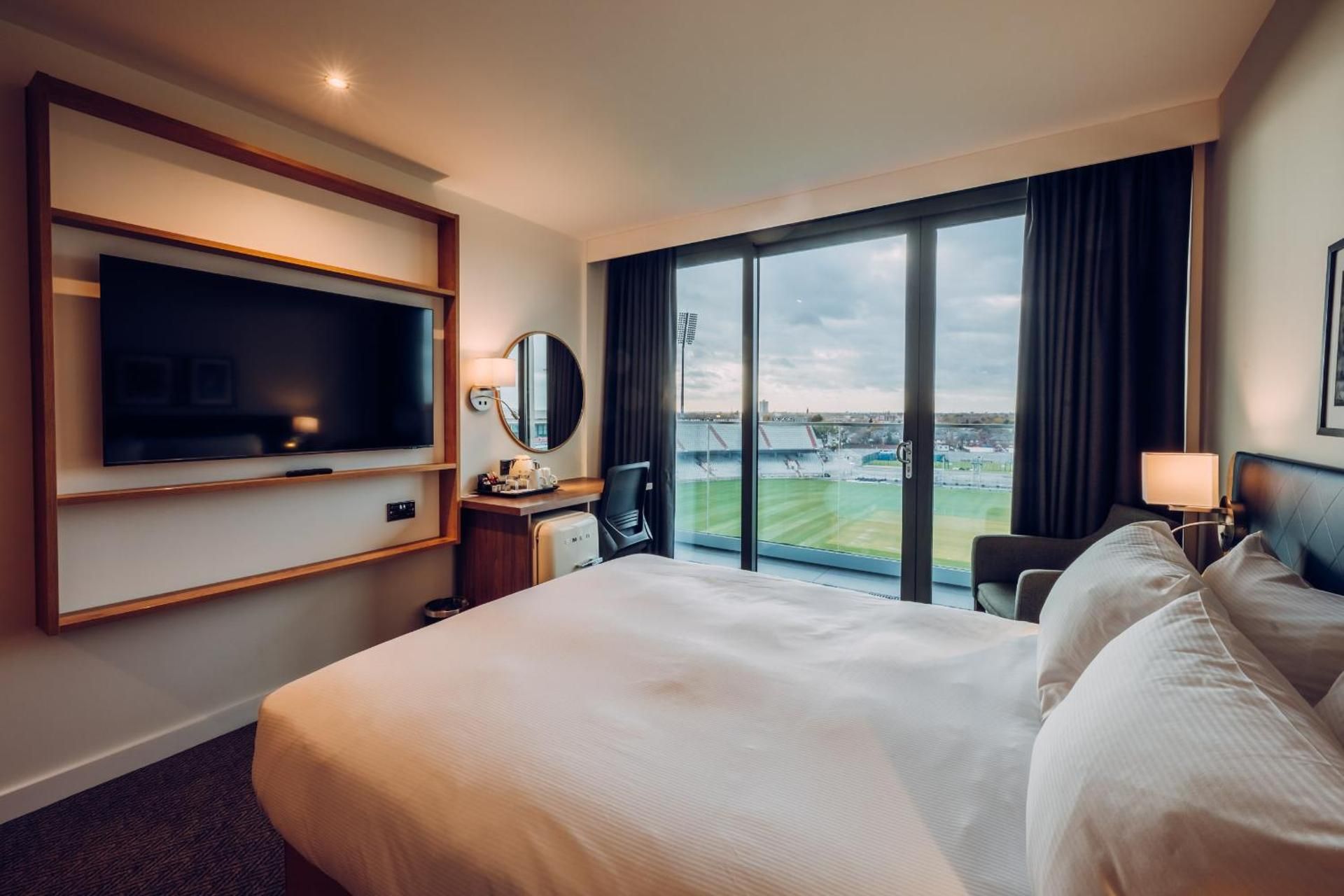 undefined Hilton Garden Inn at Emirates Old Trafford Manchester 8