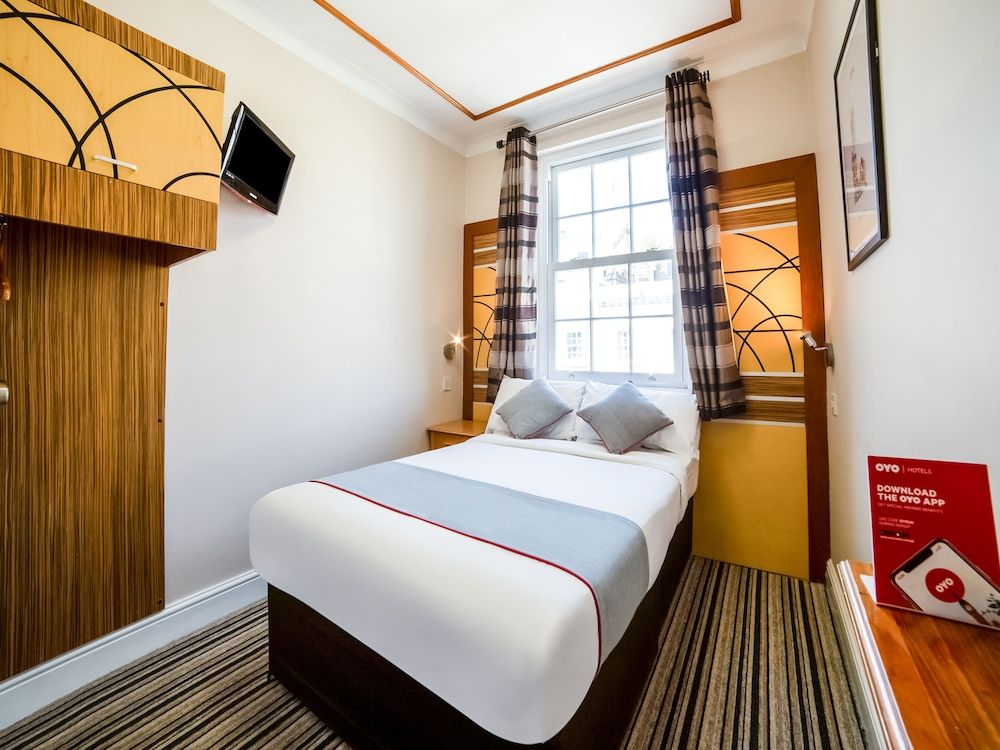 Vegas Hotel Standard Double Room 7