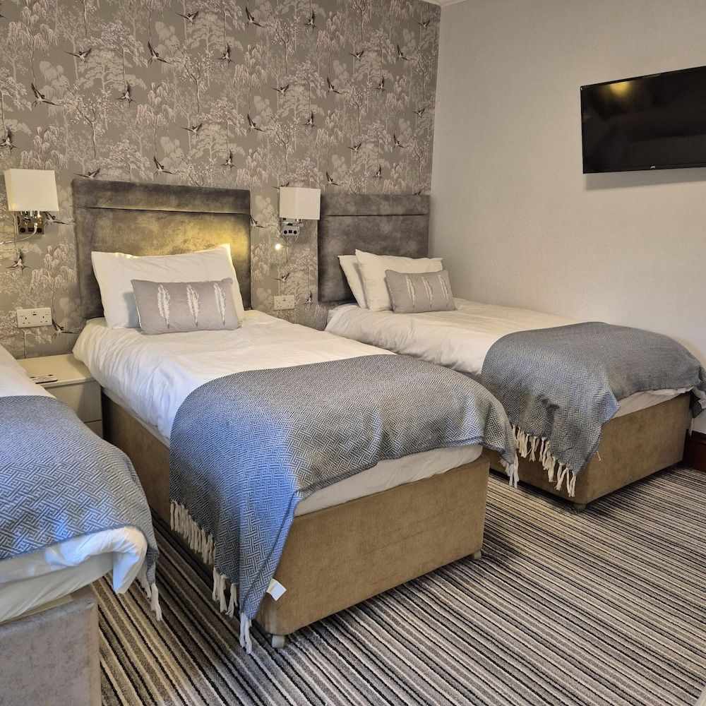 Kintrae B&B Triple Room, Private Bathroom (Room 2) 3