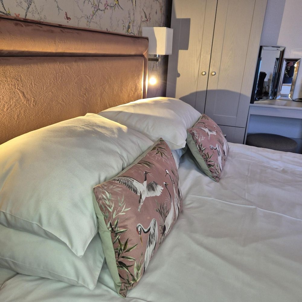 Kintrae B&B Double Room, Ensuite (Room 3) 2