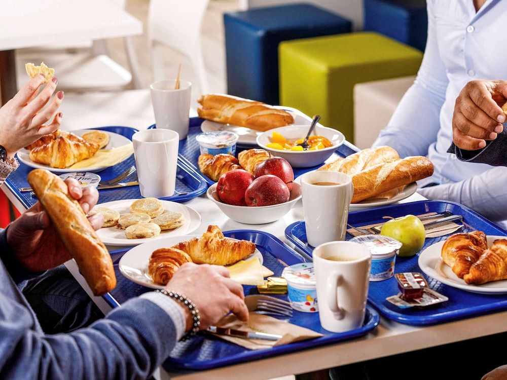 undefined ibis budget Cardiff Centre 6