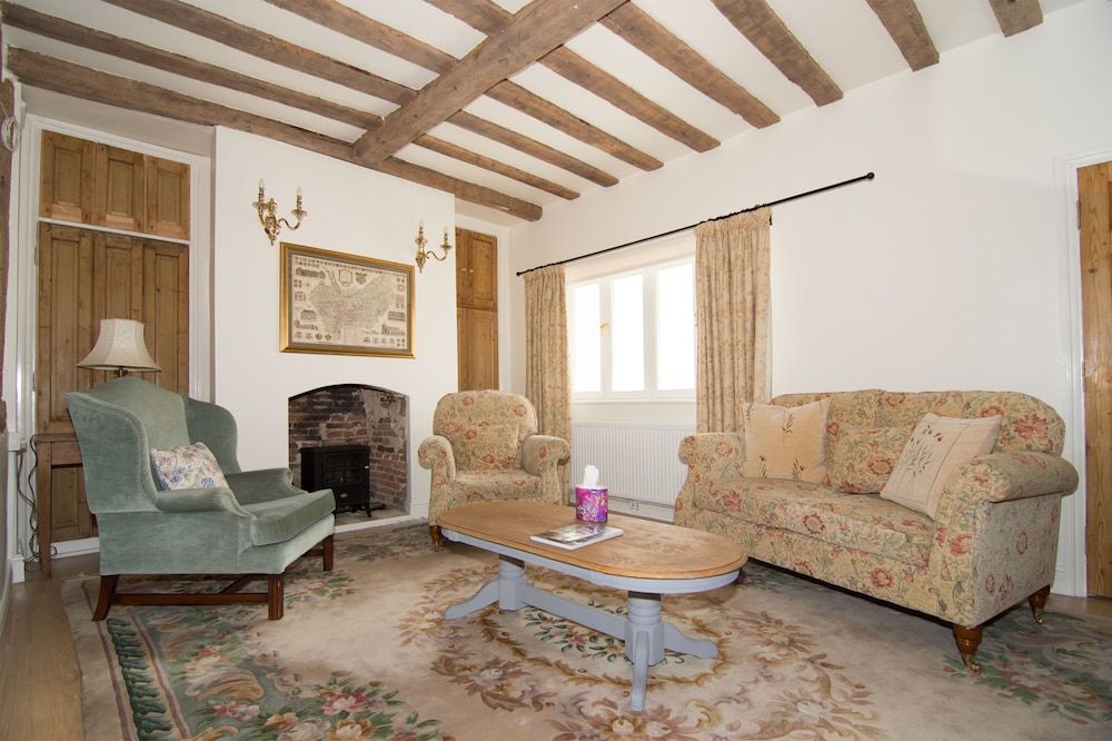 The Abbey Hotel and Apartments Superior House, 2 Bedrooms, Kitchen, Annex Building 4