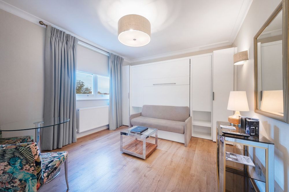 undefined No 1 The Mansion Apartments by Mansley 5