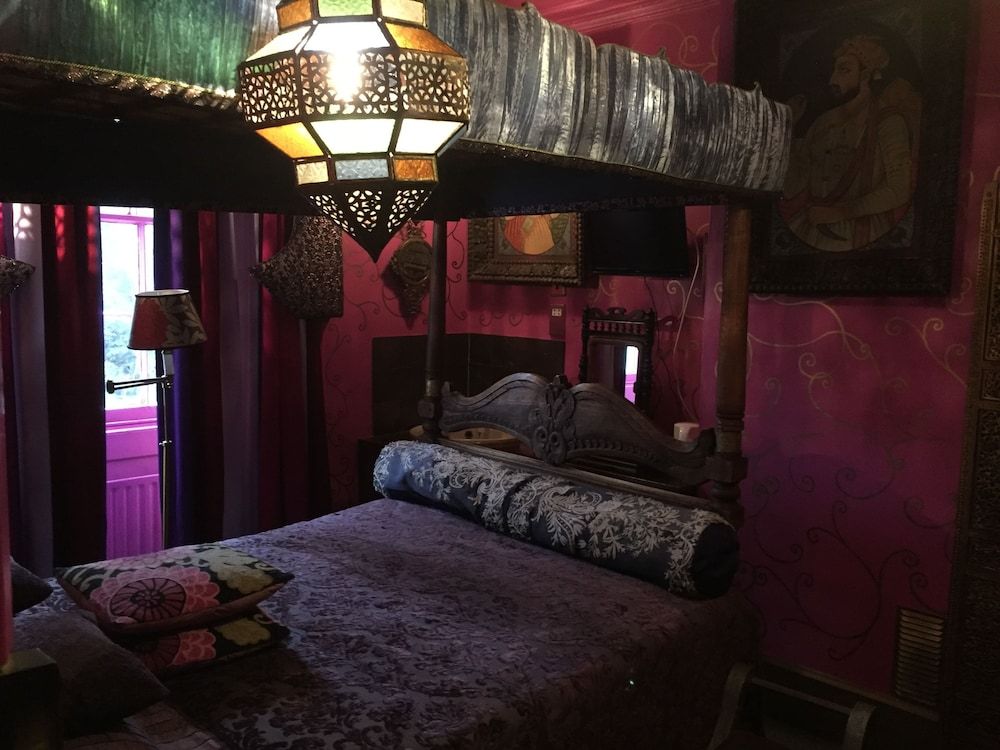 undefined The Pavilion Hotel 8