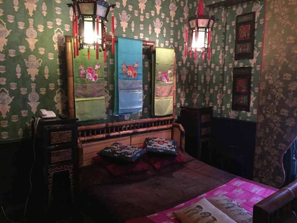 undefined The Pavilion Hotel 4