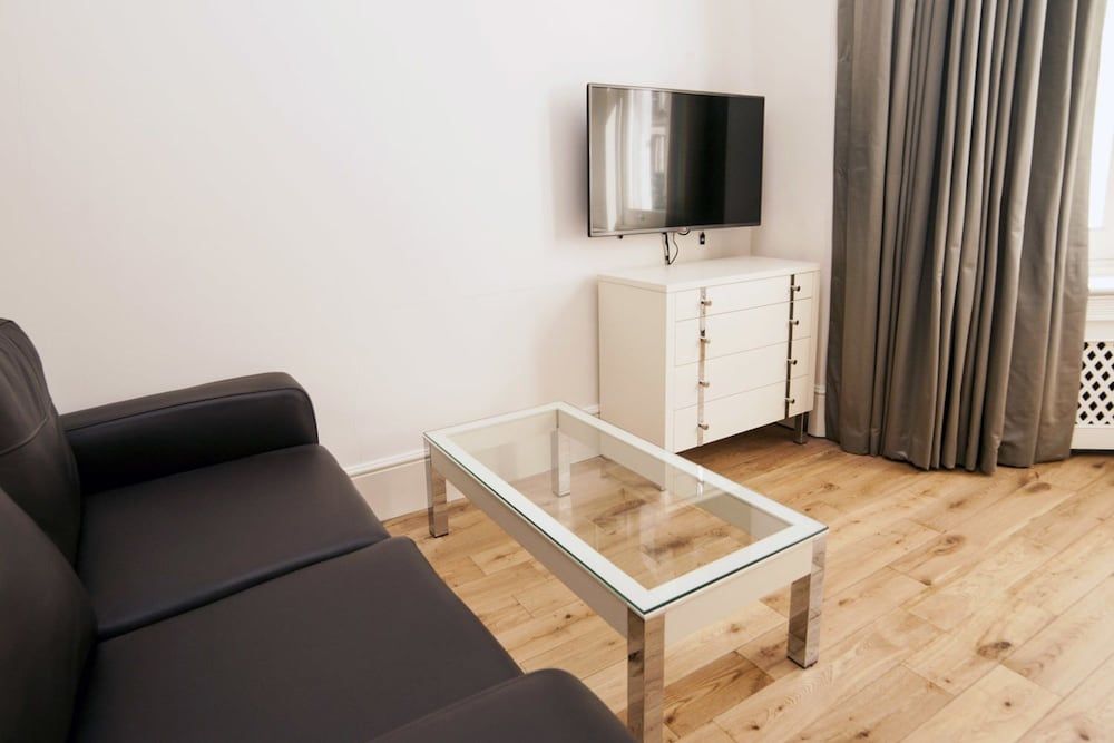 Oxbridge Apartments Studio 2