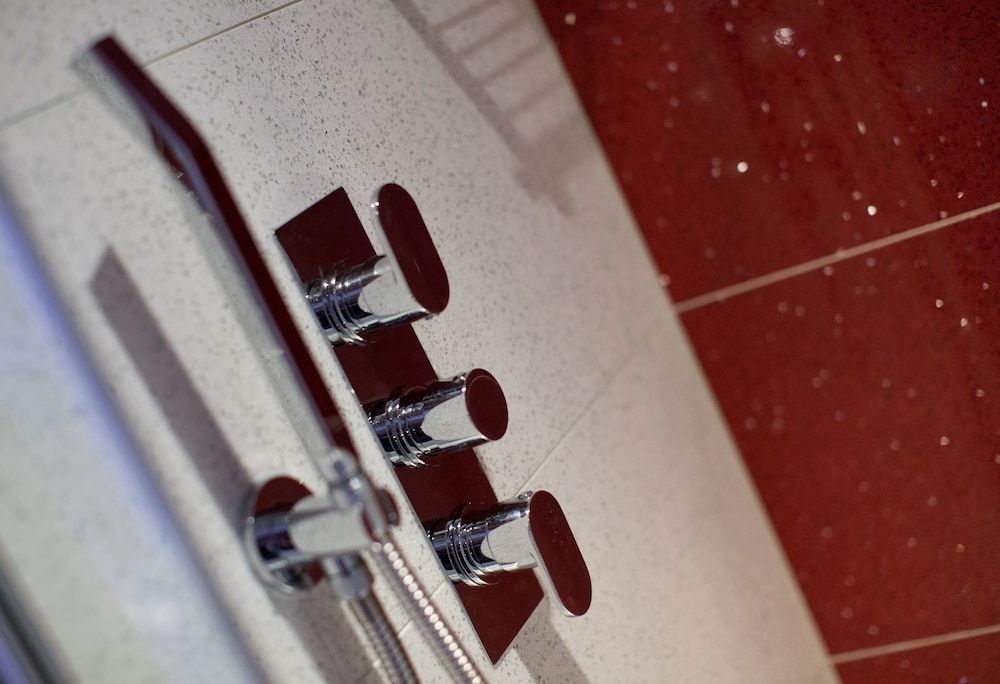 Henley House Hotel Small Double Room 14