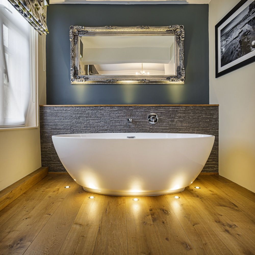 The Royal Oak Hotel, Welshpool, Mid Wales Deluxe Suite 3